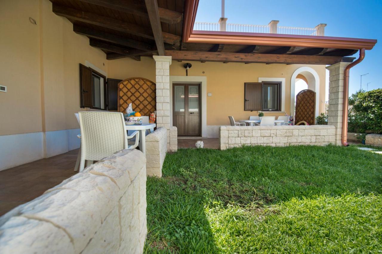Villa Sajonara Elvira Фонтане Бианче Екстериор снимка