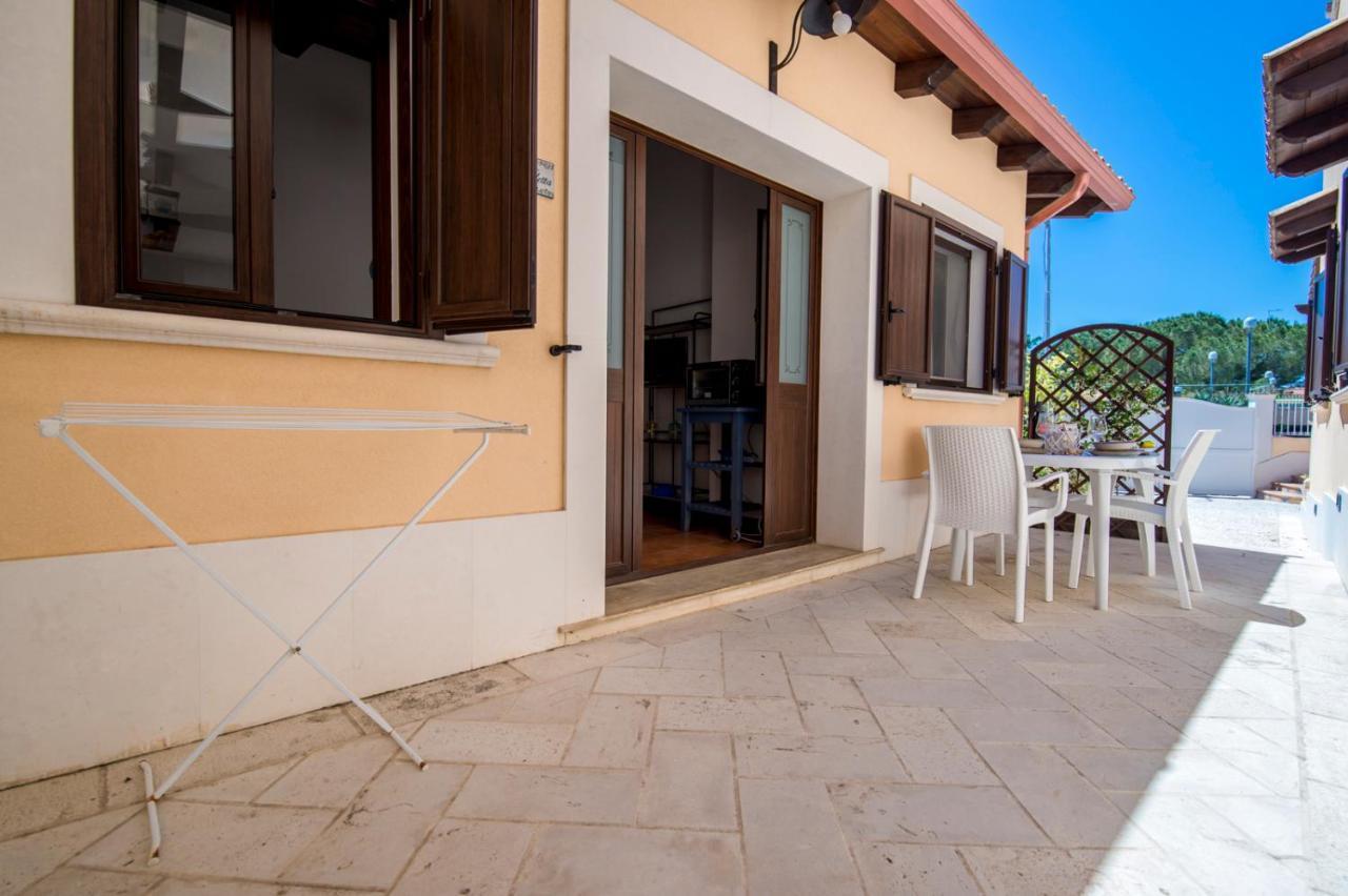Villa Sajonara Elvira Фонтане Бианче Екстериор снимка